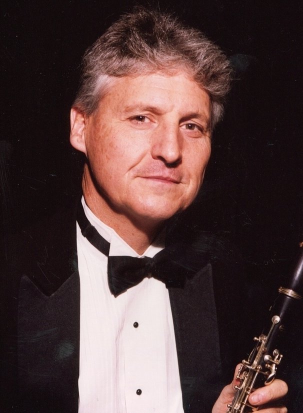 Dr. Robert Hayden